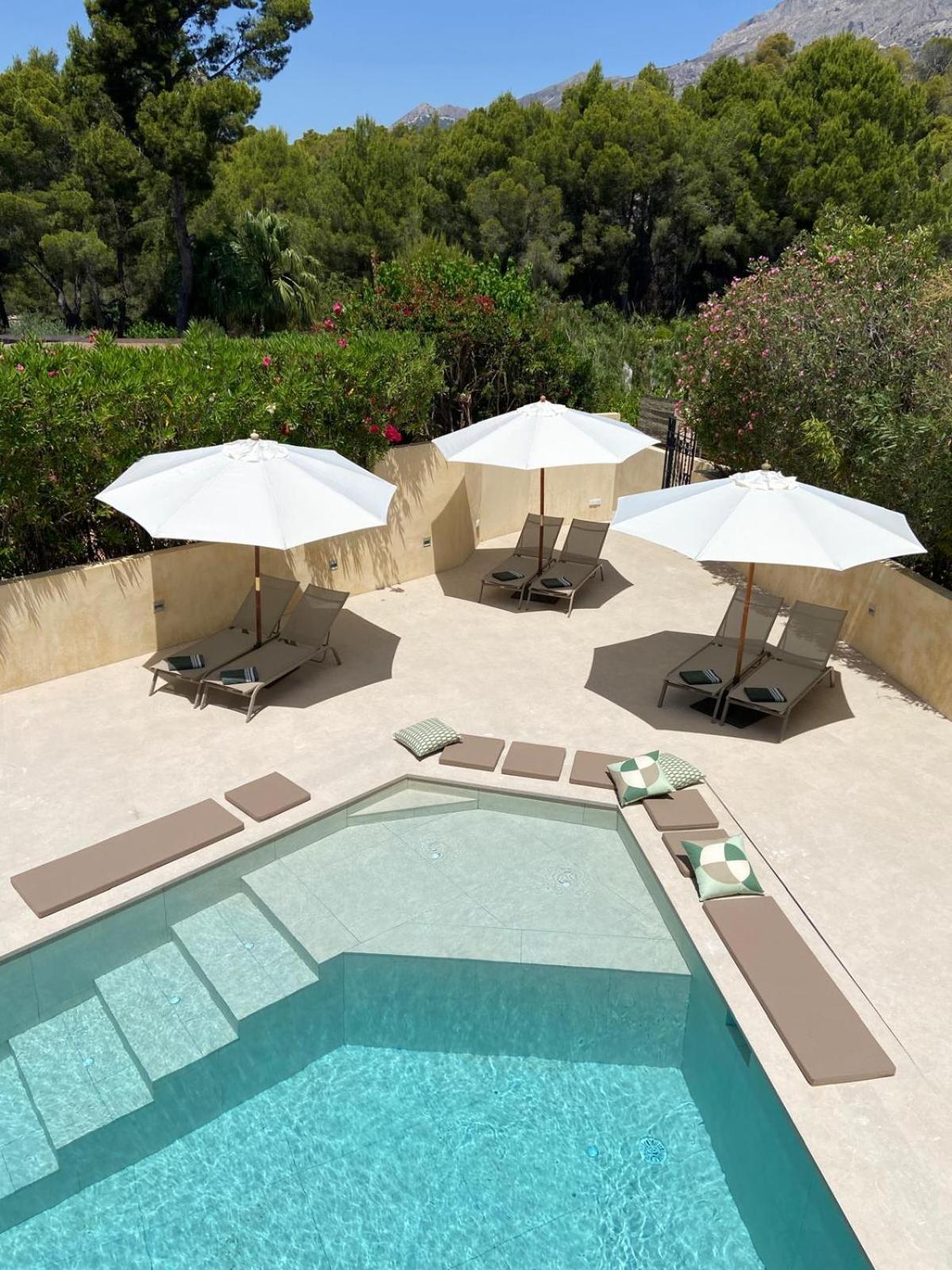 Masi 3 Adults Only Apartment Алтеа Екстериор снимка